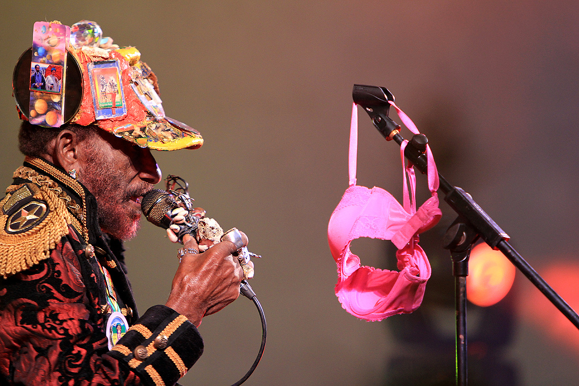 Scratch lee perry with bra